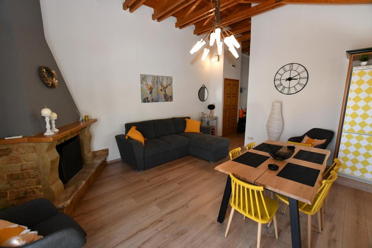 Апартаменты Downtown Loft Эйон Экстерьер фото